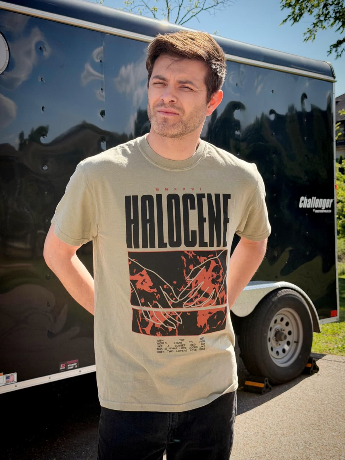When Love Dies Hands Lyric Tee – HALOCENE